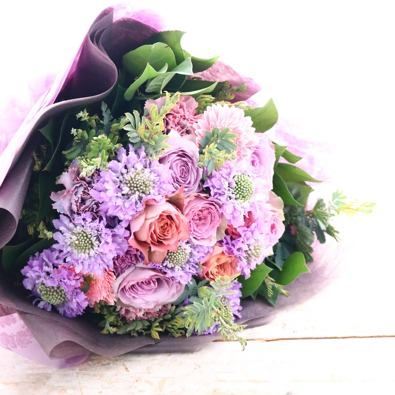 母の日 花束「ラベンダー・パープル系 大人らしい落ち着いたブーケ Lサイズ」ブーケ Lサイズ お祝い 結婚記念日 送別 お誕生日 喜寿 古希