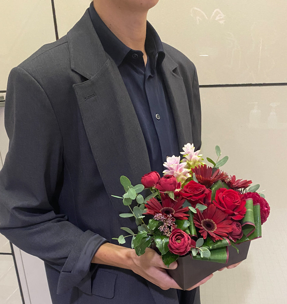 おまかせアレンジ Mサイズ(レッド)