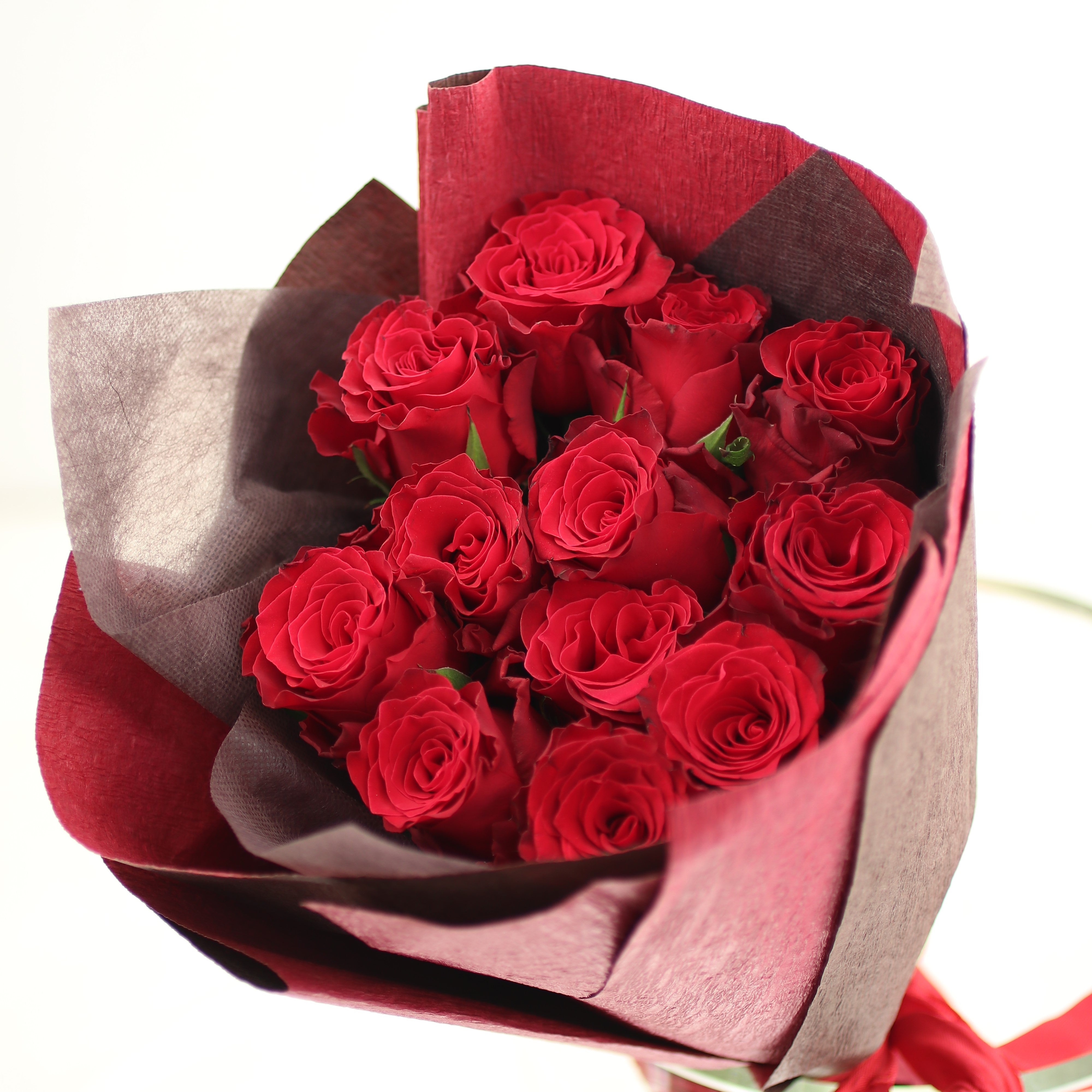 バラの花束「誓いの花束 12本の赤バラブーケ」レッド系 ギフト プレゼント プロポーズ Sサイズ