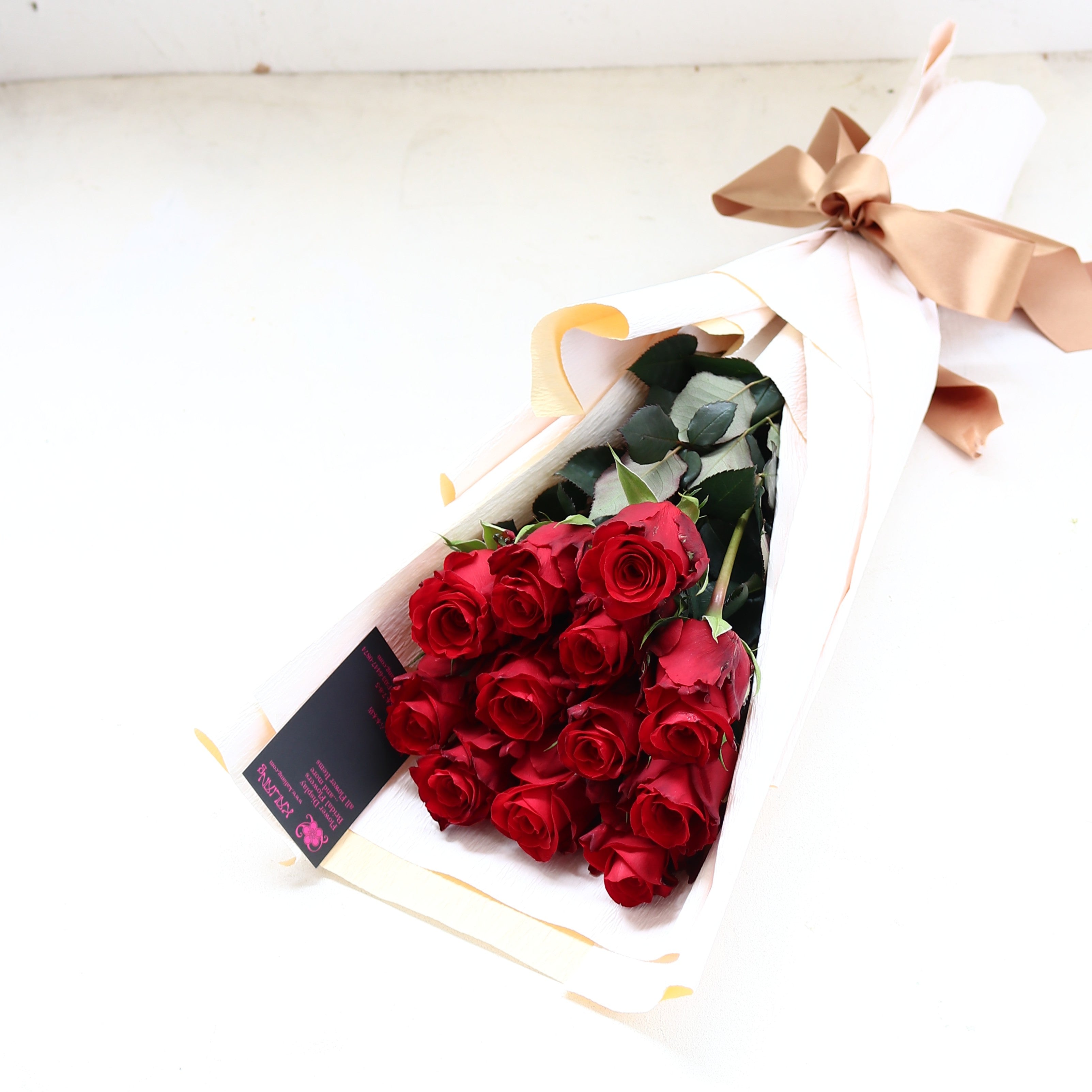 バラの花束「誓いの花束 マリーミー大輪12本の赤バラブーケ」レッド系 ギフト プレゼント プロポーズ Sサイズ