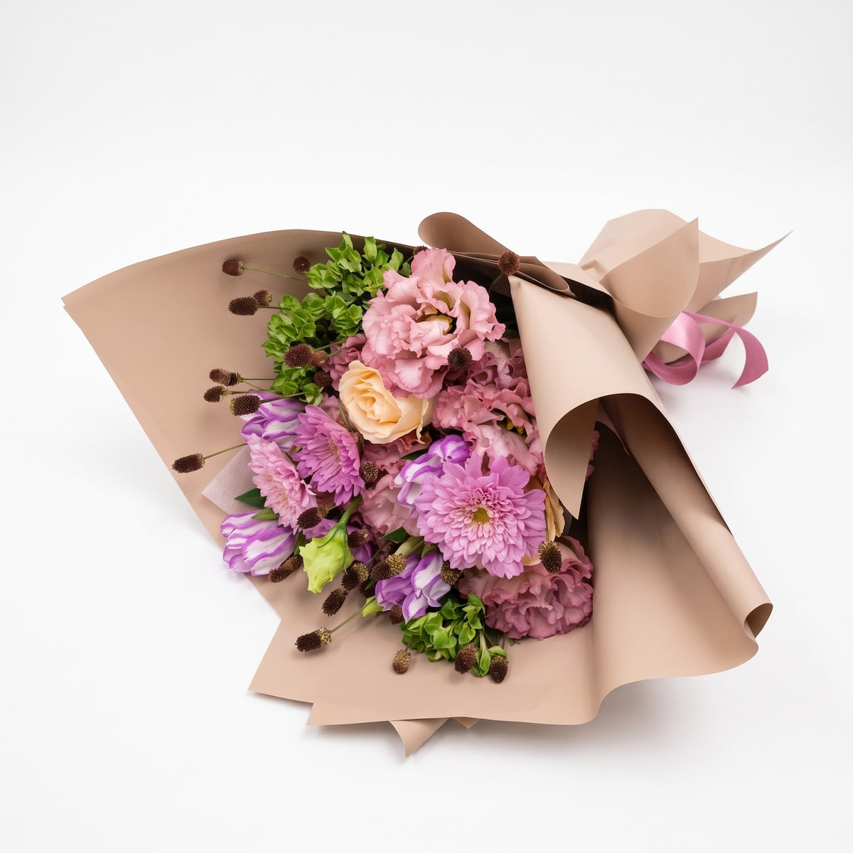 秋の花束「秋色ミックスブーケ 」敬老の日のギフト コスモス・ダブルクリックと秋の花束 11,000円（税込） 六本木近隣配送無料 お祝い プレゼント 長寿祝い