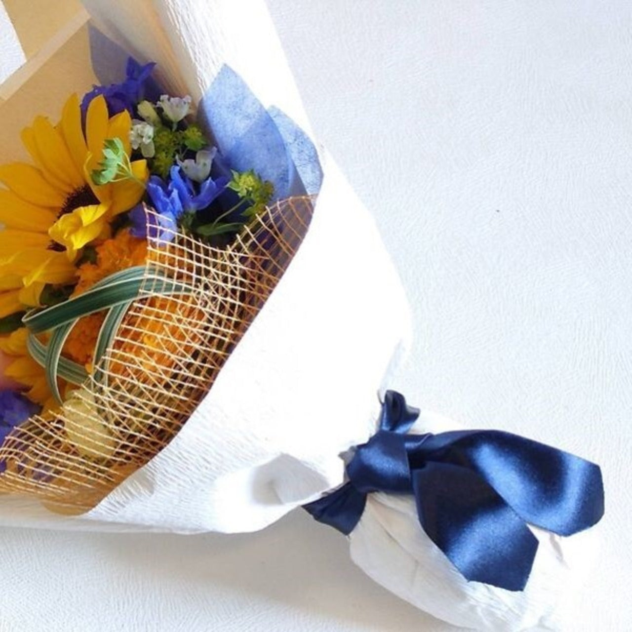 父の日 花束「ひまわりのHappyフレッシュブーケ」Mサイズ ブーケ ヒマワリ　黄色　オレンジ系　